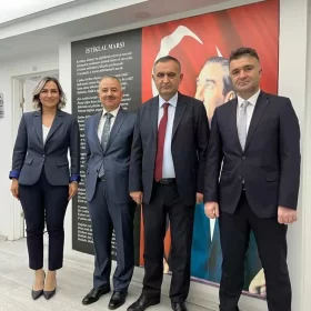 Başkanımız Sayın Şaban Kurt Hayat Boyu Öğrenme Genel Müdürümüz Sayın Cengiz Mete ve Öğretmen Yetiştirme Genel Müdürümüz Sayın Cevdet Vural'ı ziyaret etti.